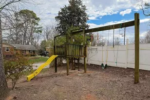 211 Westridge Dr, Raleigh, NC 27609 - Photo 44