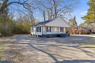 804 E Pine St, Goldsboro, NC 27530 - Photo 1