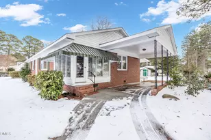 1006 Clifton Terrace, Kinston, NC 28501 - Photo 2