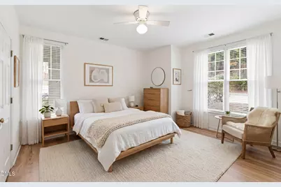 703 Copperline Drive #Unit 201, Chapel Hill, NC 27516 - Photo 4