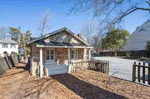 2609 Davis St, Raleigh, NC 27608 - Photo 6