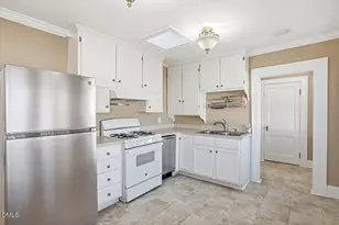 2609 Davis St, Raleigh, NC 27608 - Photo 22