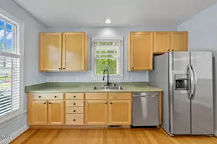 203 Bluefield Rd, Chapel Hill, NC 27517 - Photo 8