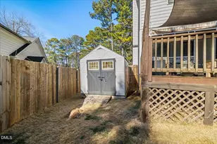201 Pinewood Dr, Apex, NC 27502 - Photo 48