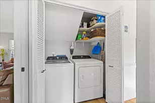 201 Pinewood Dr, Apex, NC 27502 - Photo 20