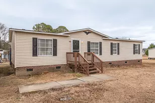 199 Lauren Ln, Princeton, NC 27569 - Photo 2