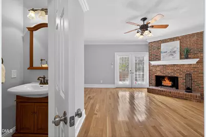 1404 Governors Court, Raleigh, NC 27604 - Photo 10