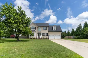 5564 Spence Plantation Ln, Holly Springs, NC 27540 - Photo 2