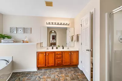 8216 Beaded Stone Street, Raleigh, NC 27613 - Photo 20