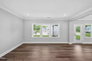 304 Seagrass Cir, Wendell, NC 27591 - Photo 4