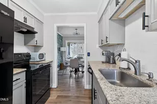 119 Arbuckle Ln, Cary, NC 27511 - Photo 10