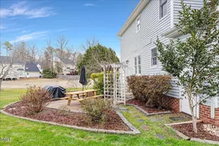 3217 Pomegranate Dr, Raleigh, NC 27616 - Photo 36