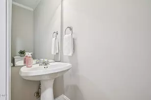 104 Hillspring Ln, Holly Springs, NC 27540 - Photo 18