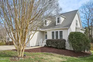 104 Hillspring Ln, Holly Springs, NC 27540 - Photo 2