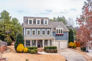 105 Larkhaven Pl, Apex, NC 27539 - Photo 2