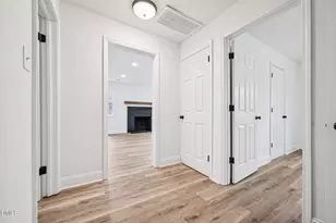 209 E Lavender Ave, Durham, NC 27704 - Photo 28