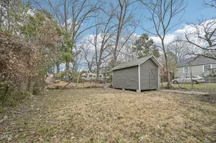 209 E Lavender Ave, Durham, NC 27704 - Photo 32