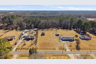 618 Phillips Road, Selma, NC 27576 - Photo 6