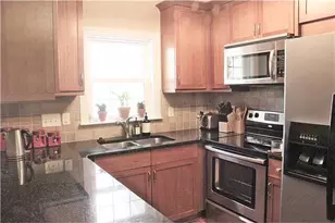 135 Lanigan Pl, Cary, NC 27513 - Photo 10