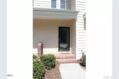 135 Lanigan Place, Cary, NC 27513 - Photo 2