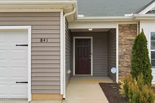 841 Bridlemine Dr, Fuquay Varina, NC 27526 - Photo 4