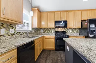 841 Bridlemine Dr, Fuquay Varina, NC 27526 - Photo 14