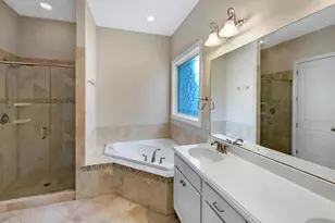 521 Lake Gaston Dr, Fuquay-Varina, NC 27526 - Photo 16