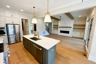 221 Dublin Rd, Raleigh, NC 27609 - Photo 4