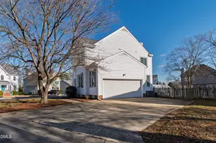 4852 Forest Highland Dr, Raleigh, NC 27604 - Photo 44