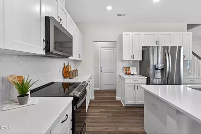 172 Royal Star Way, Garner, NC 27529 - Photo 10