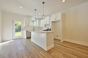1606D Juniper St, Durham, NC 27703 - Photo 8