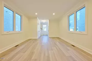 1606C Juniper St, Durham, NC 27703 - Photo 6