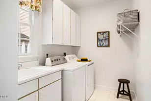 109 Oak Park Dr, Chapel Hill, NC 27517 - Photo 28