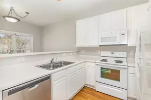 306 Madison Grove Pl, Cary, NC 27519 - Photo 14