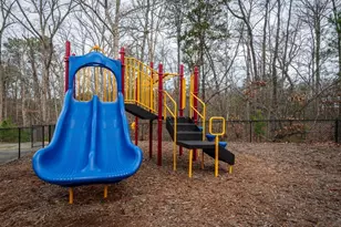 200 Perkins Dr, Chapel Hill, NC 27514 - Photo 16