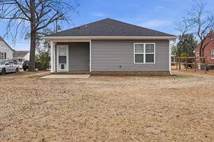 512 W Lofton St, Lillington, NC 27546 - Photo 28