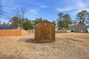 512 W Lofton St, Lillington, NC 27546 - Photo 30
