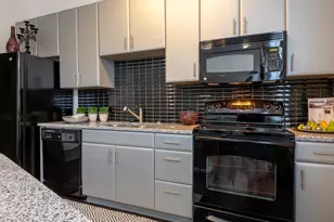 200 Perkins Dr, Chapel Hill, NC 27514 - Photo 22