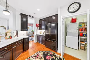 2901 Market Bridge Ln, Raleigh, NC 27608 - Photo 18