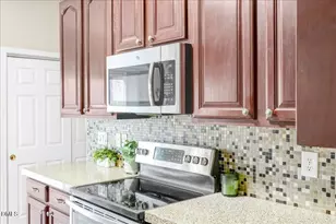 3448 Suncrest Village Ln, Raleigh, NC 27616 - Photo 8