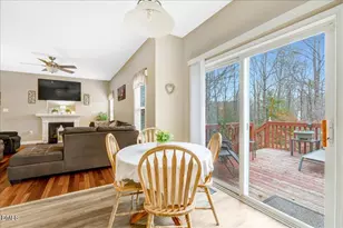 3448 Suncrest Village Ln, Raleigh, NC 27616 - Photo 12