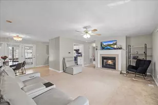 802 Darlington Dr, Fayetteville, NC 28311 - Photo 8