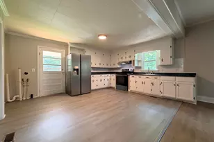 12181 Oak Ave, Bailey, NC 27807 - Photo 10