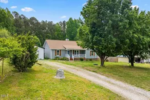 109 N Valley Dr, Louisburg, NC 27549 - Photo 30