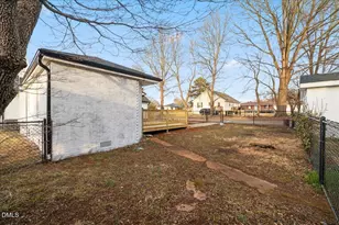 719 Center Ave, Burlington, NC 27215 - Photo 32