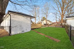 719 Center Ave, Burlington, NC 27215 - Photo 30