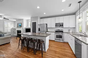 41 N Serenity Hill Cir, Chapel Hill, NC 27516 - Photo 6