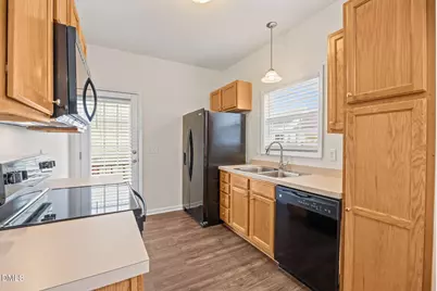 835 Brookhannah Court, Fuquay Varina, NC 27526 - Photo 12