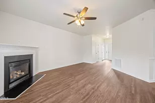 835 Brookhannah Ct, Fuquay Varina, NC 27526 - Photo 8