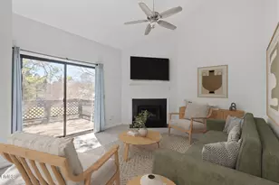 4 Applewood Square, Durham, NC 27713 - Photo 10